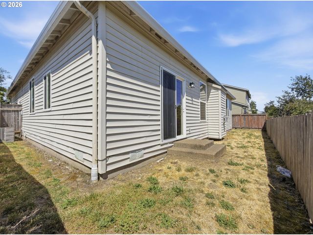 5244 DONOHOE Ave, Eugene, OR 97402