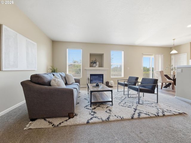 5244 DONOHOE Ave, Eugene, OR 97402