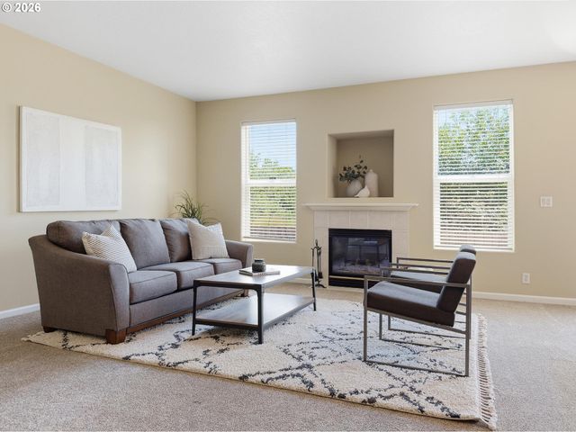 5244 DONOHOE Ave, Eugene, OR 97402