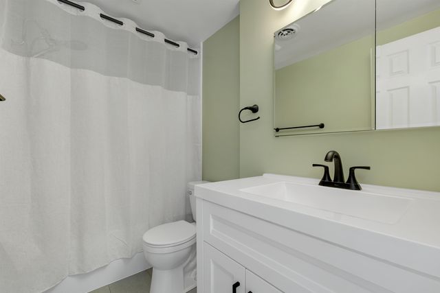 501 Bean Hill Rd Unit 34, Northfield, NH 03276