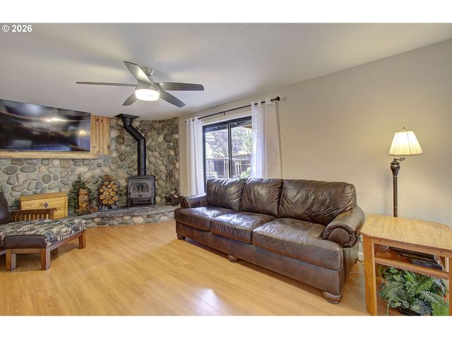 14317 Ne 50TH St, Vancouver, WA 98682