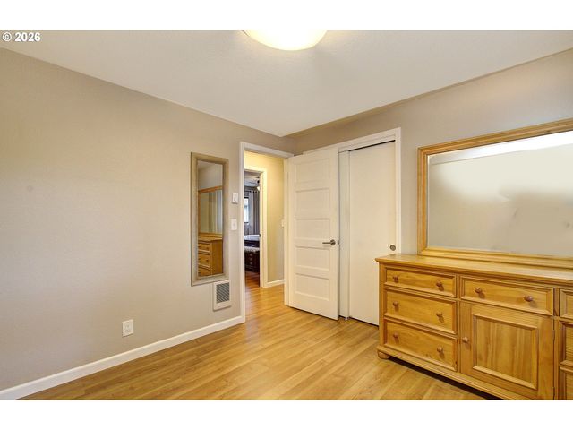 14317 Ne 50TH St, Vancouver, WA 98682