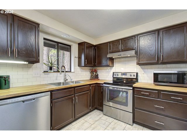 14317 Ne 50TH St, Vancouver, WA 98682