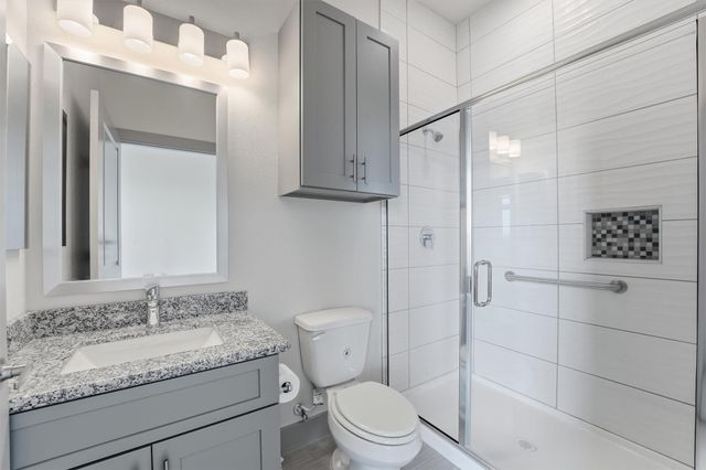 6955 Turtlewood Drive 602, Houston, TX 77072