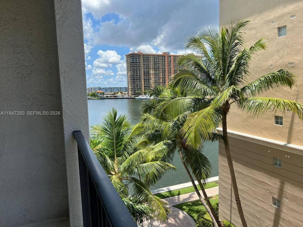 17100 N Bay Rd 1509, Sunny Isles Beach, FL 33160