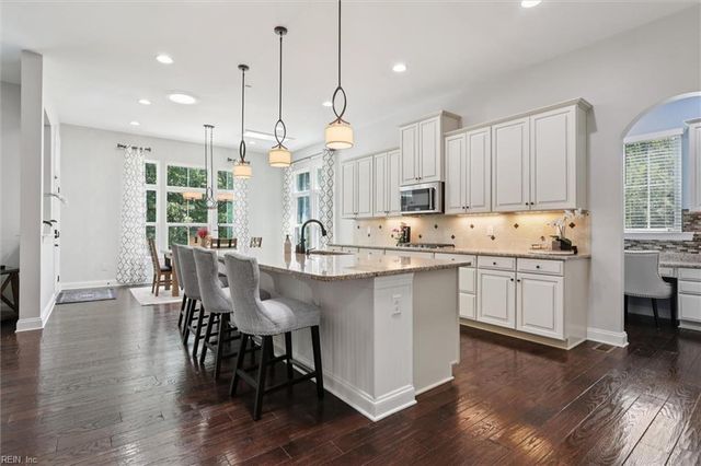 3624 Mallory PL, Williamsburg, VA 23188