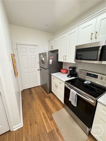 9202 Walden Park Drive, Savannah, GA 31410