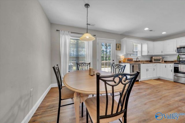 436 Granite Circle, Albertville, AL 35950