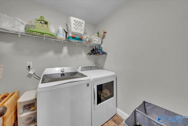 436 Granite Circle, Albertville, AL 35950