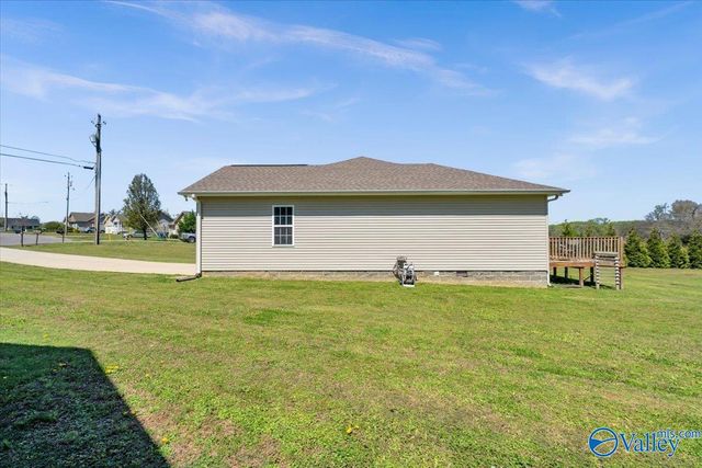 436 Granite Circle, Albertville, AL 35950