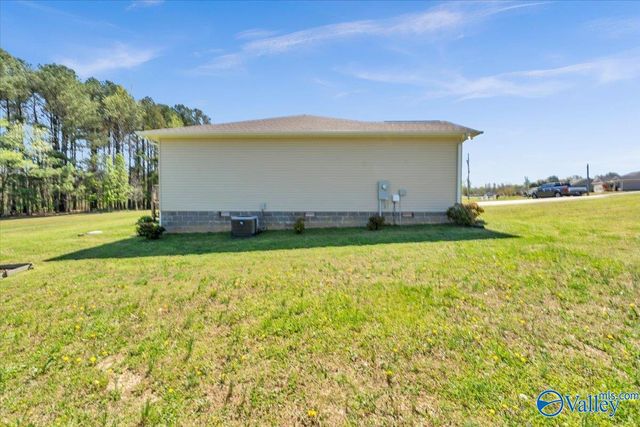 436 Granite Circle, Albertville, AL 35950