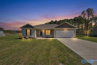 436 Granite Circle, Albertville, AL 35950