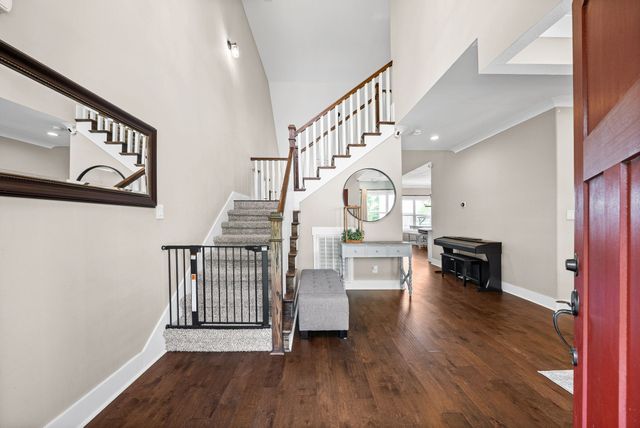 317 Alonzo Pl, Cunningham, TN 37052