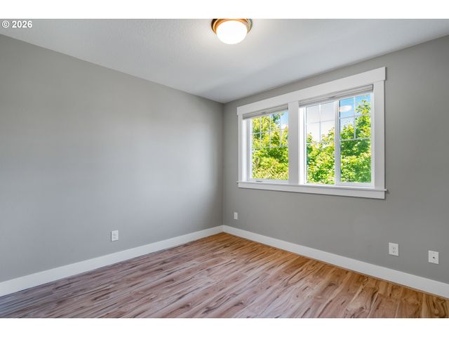 7941 N Courtenay Ave, Portland, OR 97203
