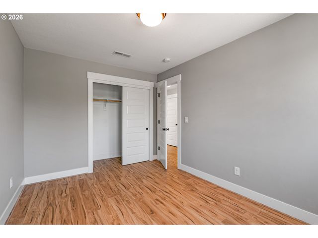 7941 N Courtenay Ave, Portland, OR 97203