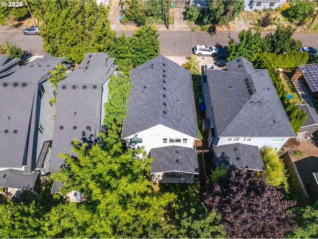 7941 N Courtenay Ave, Portland, OR 97203