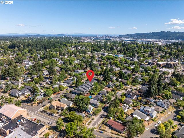 7941 N Courtenay Ave, Portland, OR 97203