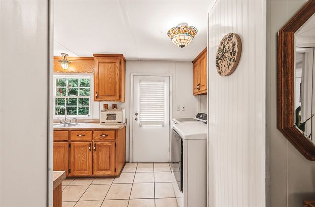 942 Chambers Hill Road, Seneca, SC 29672