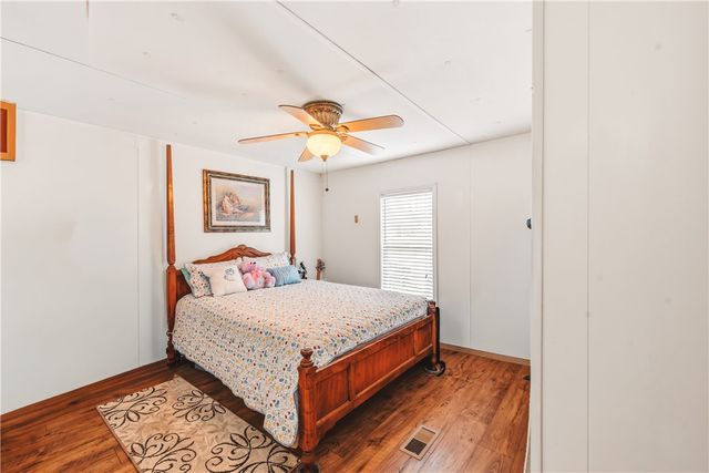 942 Chambers Hill Road, Seneca, SC 29672