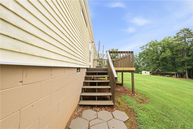 942 Chambers Hill Road, Seneca, SC 29672