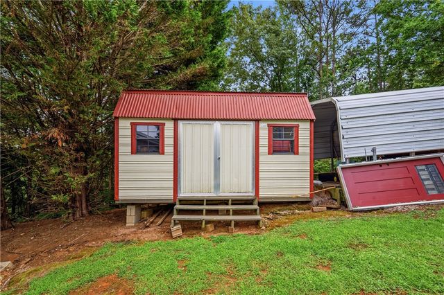 942 Chambers Hill Road, Seneca, SC 29672