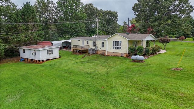 942 Chambers Hill Road, Seneca, SC 29672