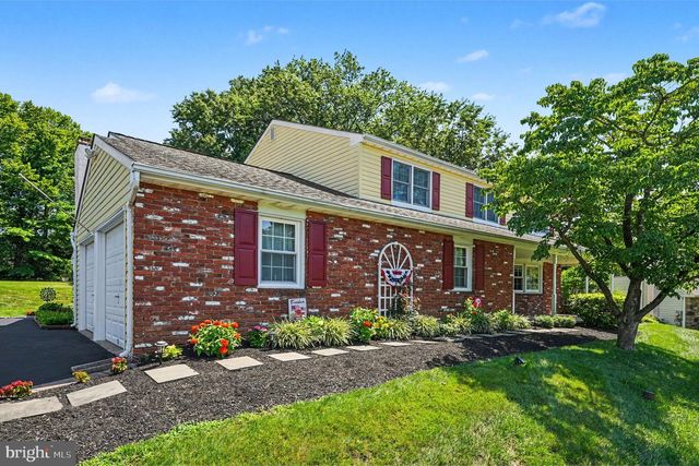 161 ANDREW DR, Newtown, PA 18940