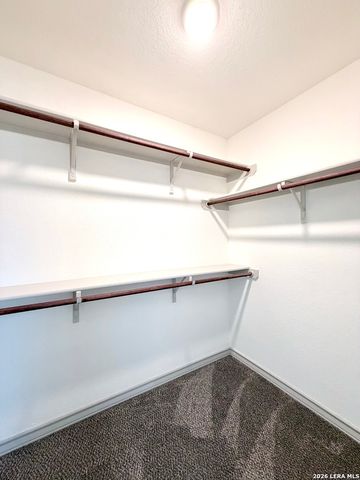 2045 Silver Oaks, San Antonio, TX 78213