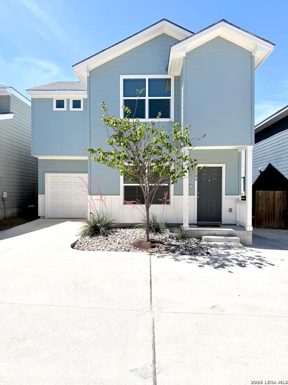 2045 Silver Oaks, San Antonio, TX 78213