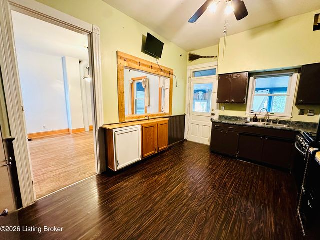 1026 E Breckinridge St, Louisville, KY 40204