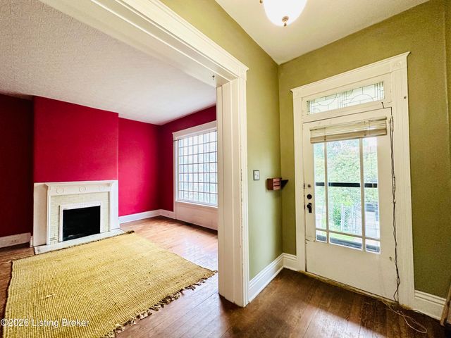 1026 E Breckinridge St, Louisville, KY 40204