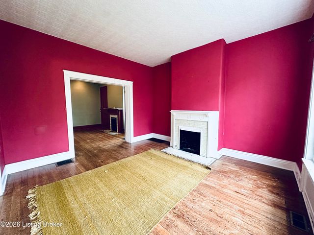 1026 E Breckinridge St, Louisville, KY 40204