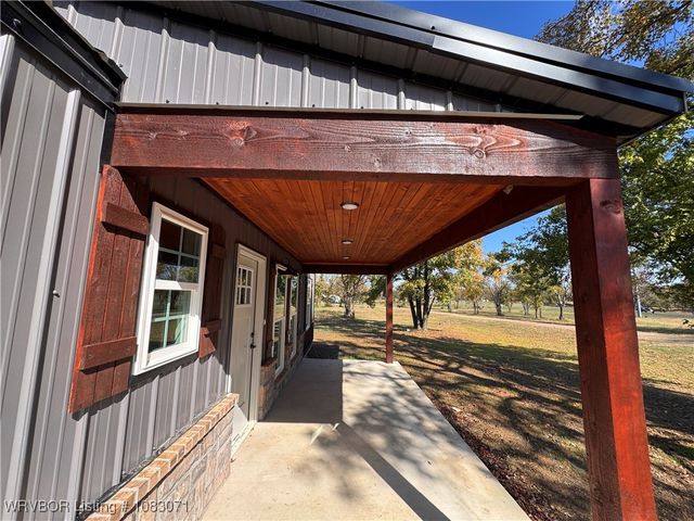 30644 Annabel Avenue, Howe, OK 74940