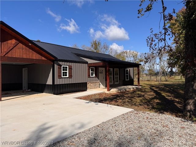 30644 Annabel Avenue, Howe, OK 74940