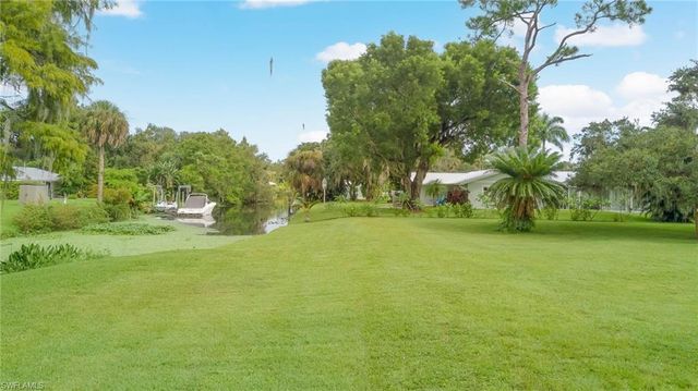 1993 Buford ST, Alva, FL 33920