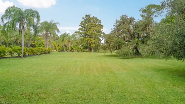 1993 Buford ST, Alva, FL 33920