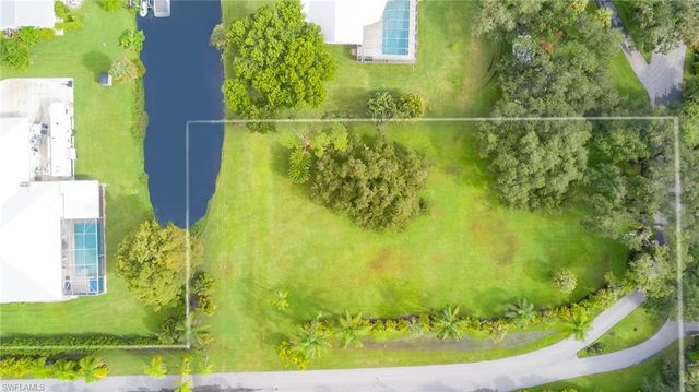 1993 Buford ST, Alva, FL 33920