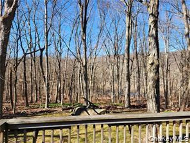 28 River Road, Suffern, NY 10901