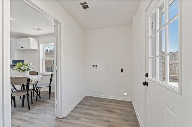 6030 Beaudry Drive, Houston, TX 77035