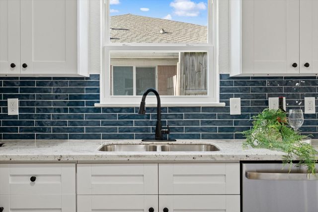 6030 Beaudry Drive, Houston, TX 77035