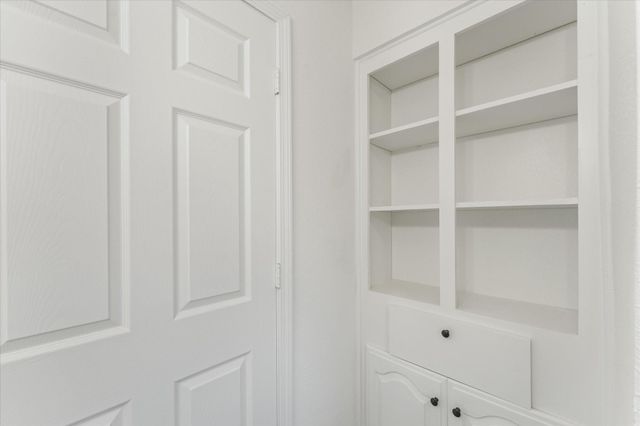 6030 Beaudry Drive, Houston, TX 77035