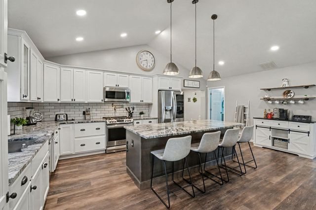 349 Armand Drive 349 Armand Drive, Troy, OH 45373