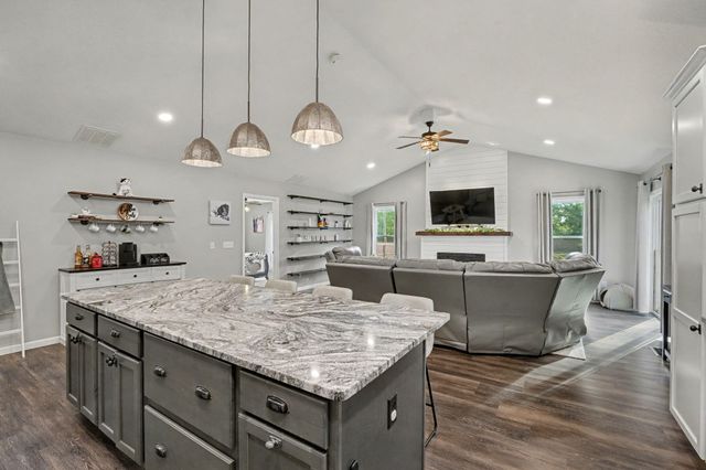 349 Armand Drive 349 Armand Drive, Troy, OH 45373