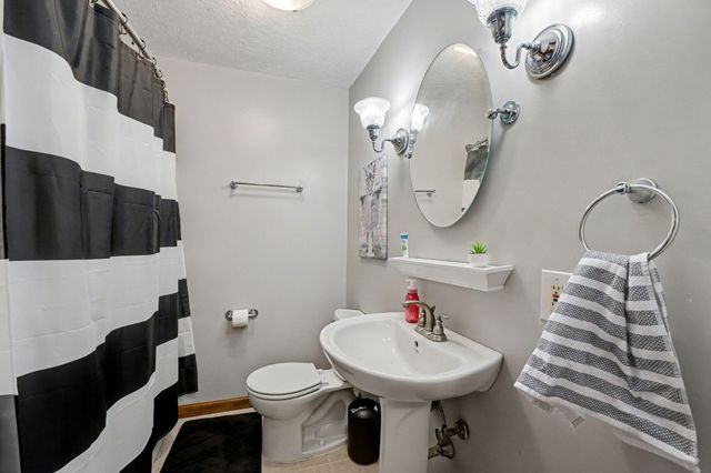 349 Armand Drive 349 Armand Drive, Troy, OH 45373