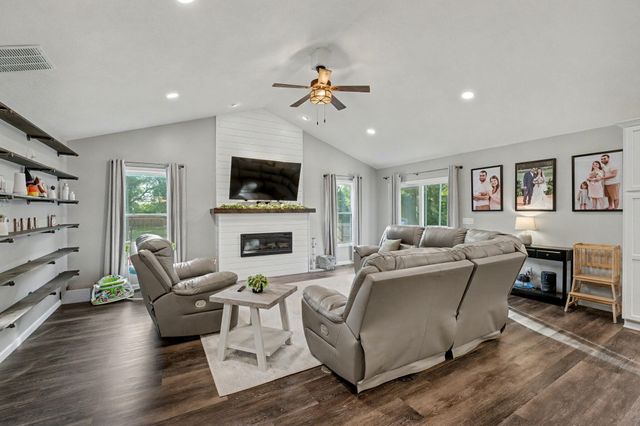 349 Armand Drive 349 Armand Drive, Troy, OH 45373