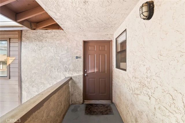 1329 Massachusetts 202, Riverside, CA 92507