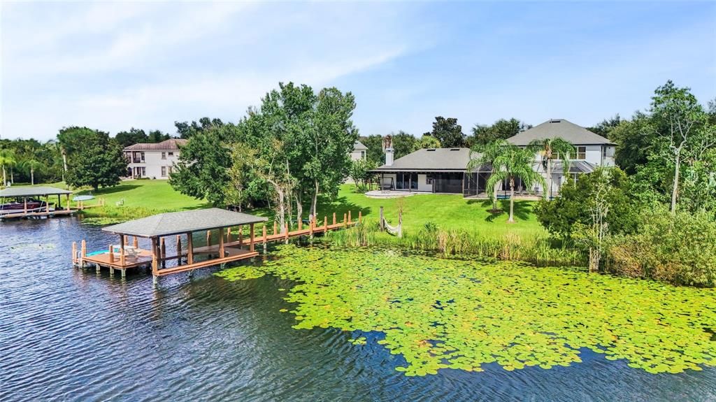 Image 11 of property listing at 13048 LAKE ROPER CT., Windermere, FL 34786
