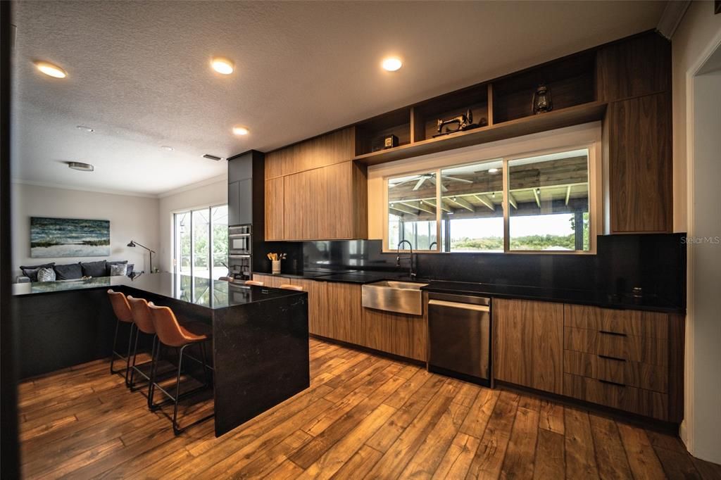 Image 30 of property listing at 13048 LAKE ROPER CT., Windermere, FL 34786