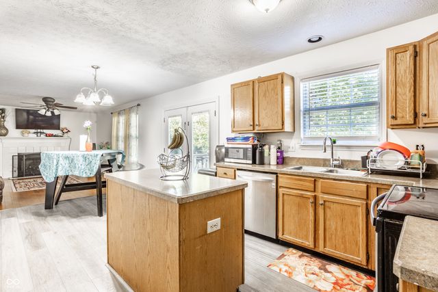 6949 Antelope Drive, Indianapolis, IN 46278