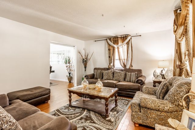 6949 Antelope Drive, Indianapolis, IN 46278